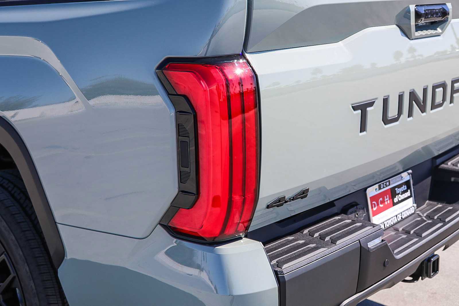 New 2026 Toyota Tundra Limited AWD/4WD image 9