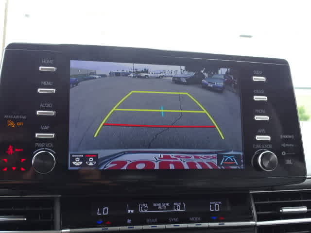 Used 2023 Toyota Sienna Limited AWD/4WD image 27