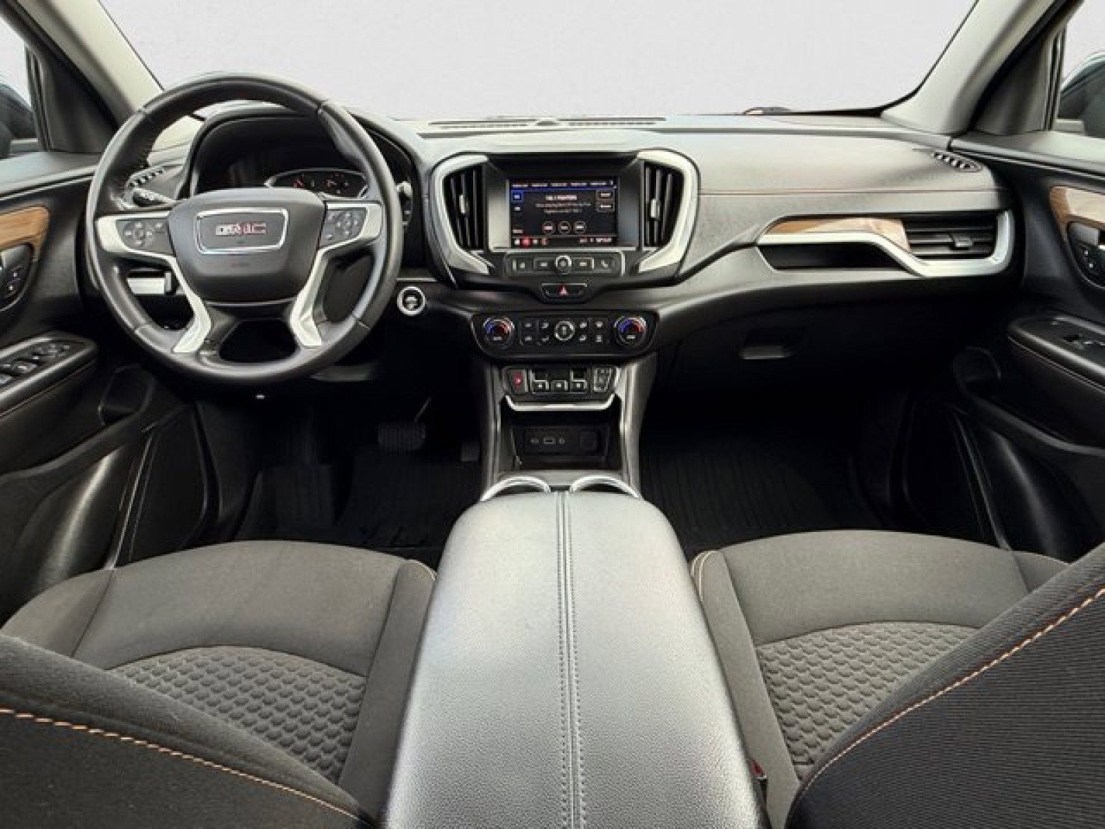 Used 2021 GMC Terrain SLE w/ Driver Convenience Package image 12