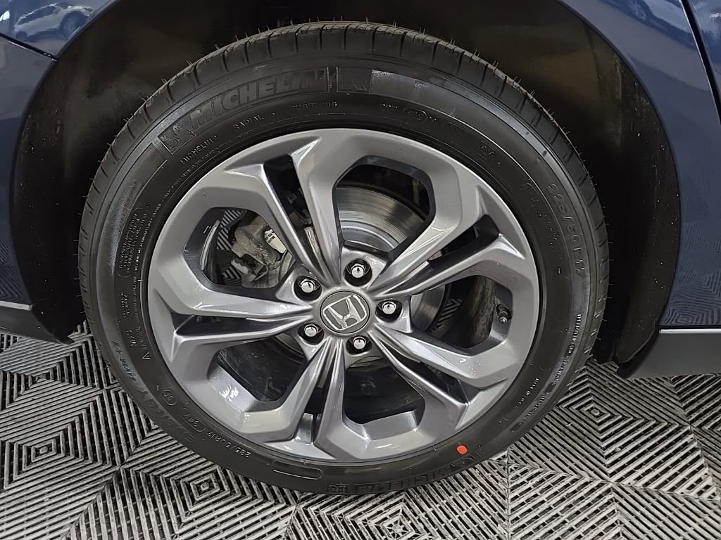 Used 2023 Honda Accord EX image 14