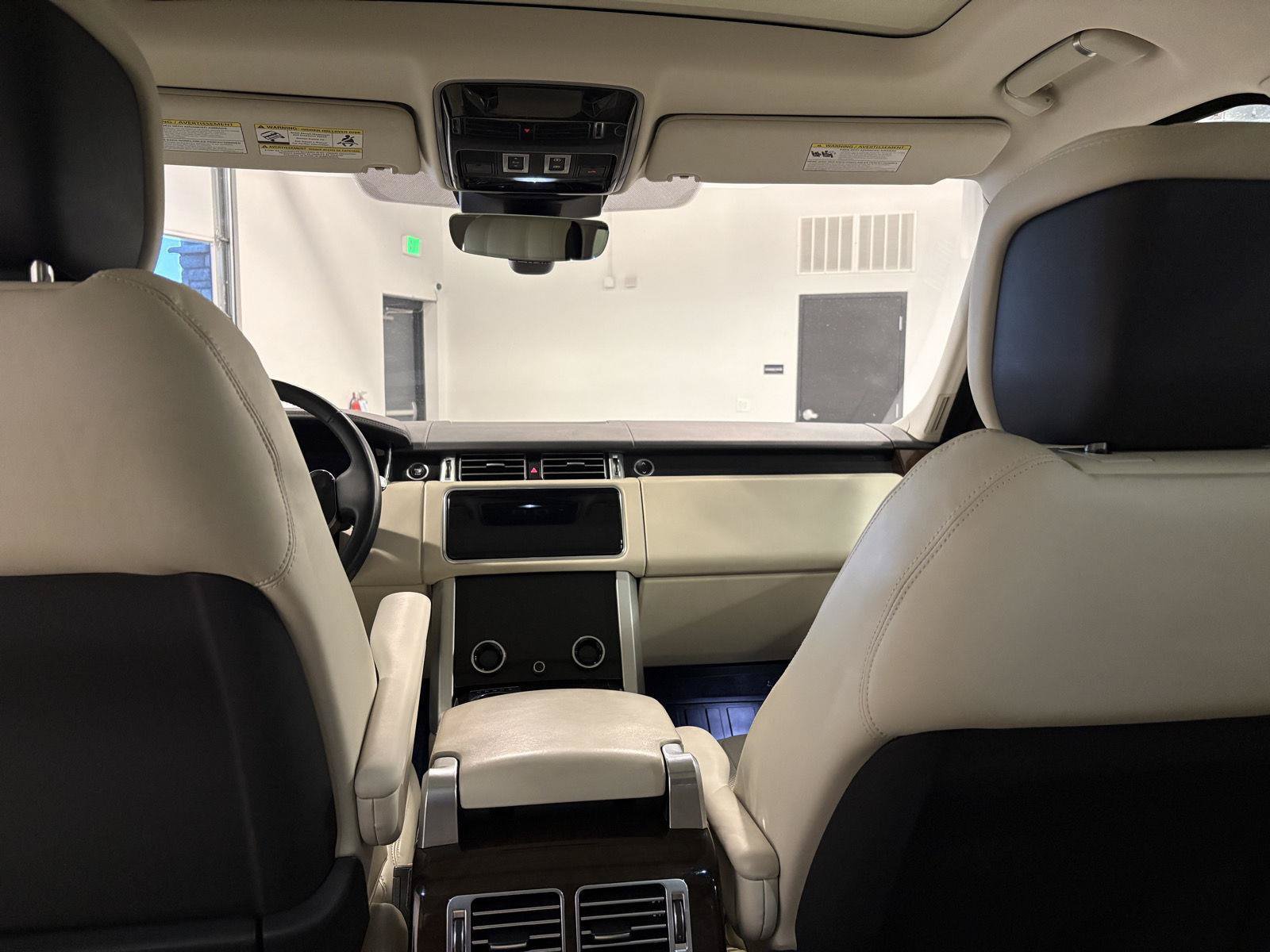 Used 2020 Land Rover Range Rover HSE AWD/4WD image 30