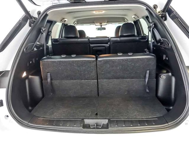 Used 2024 Mitsubishi Outlander SE AWD/4WD image 30