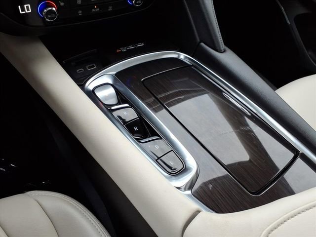 Used 2024 Buick Enclave Essence w/ Experience Buick Package image 33