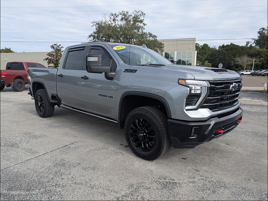 Used 2026 Chevrolet Silverado 2500 LTZ w/ Trail Boss Package AWD/4WD image 2