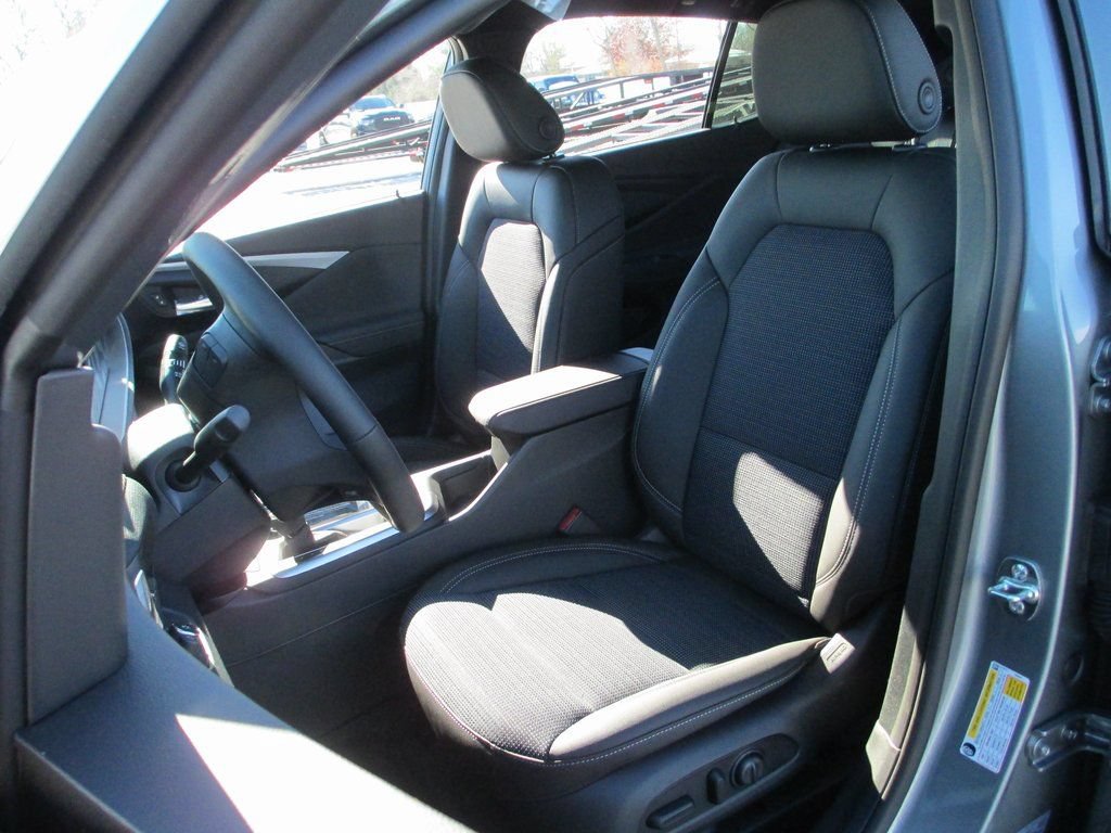 New 2026 Buick Envista Sport Touring w/ Convenience I Package FWD image 11