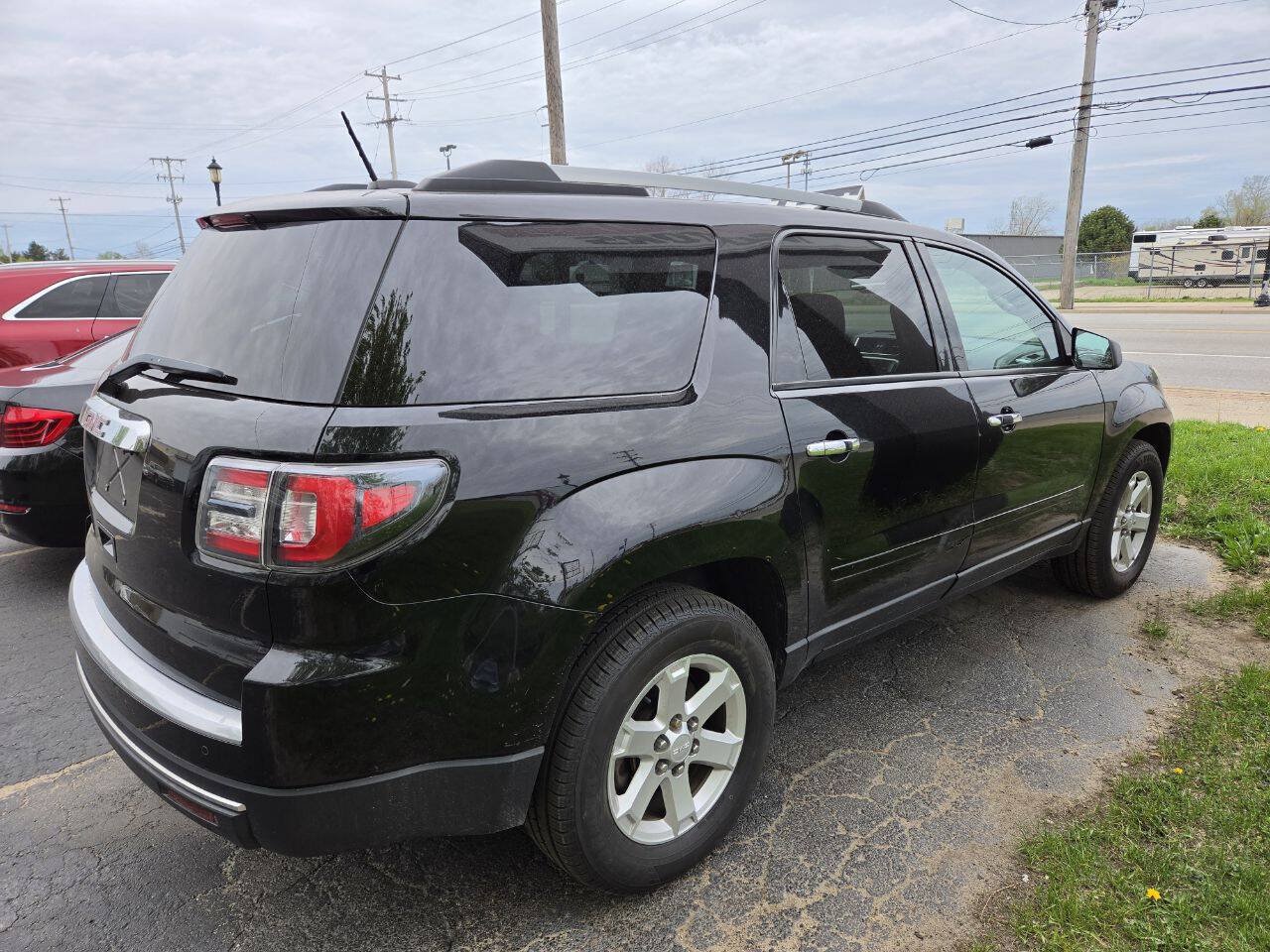 Used 2016 GMC Acadia SLE FWD image 3