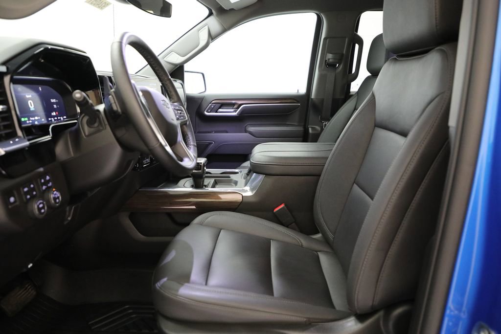 Certified 2026 Chevrolet Silverado 1500 RST w/ RST All Star Premium Package AWD/4WD image 9