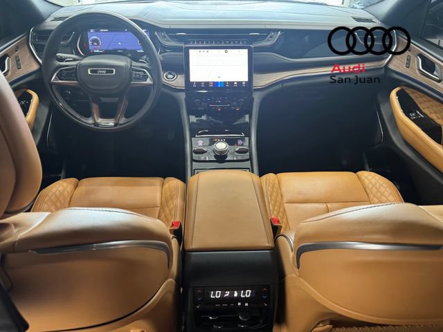 Used 2023 Jeep Grand Cherokee Summit w/ Adv Protech Group IV AWD/4WD image 28