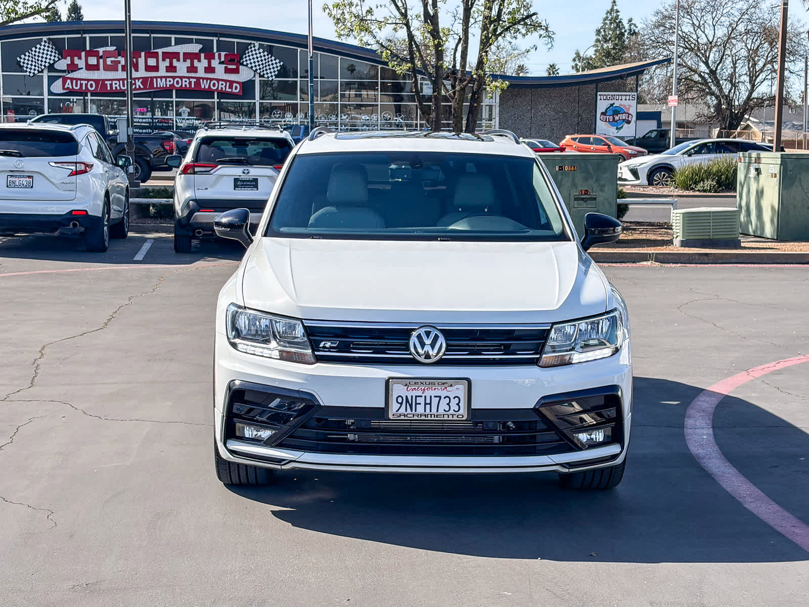 Used 2021 Volkswagen Tiguan SE R-Line image 11