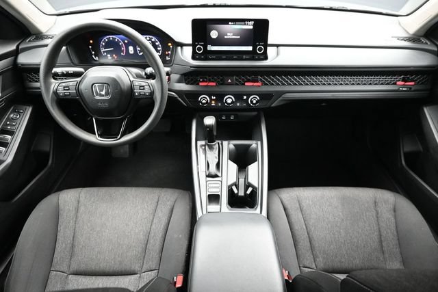 Used 2025 Honda Accord LX image 11