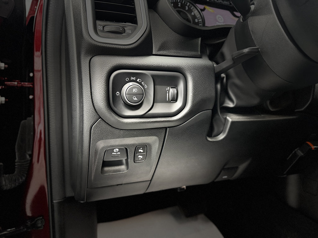 Used 2023 RAM 1500 Big Horn AWD/4WD image 15