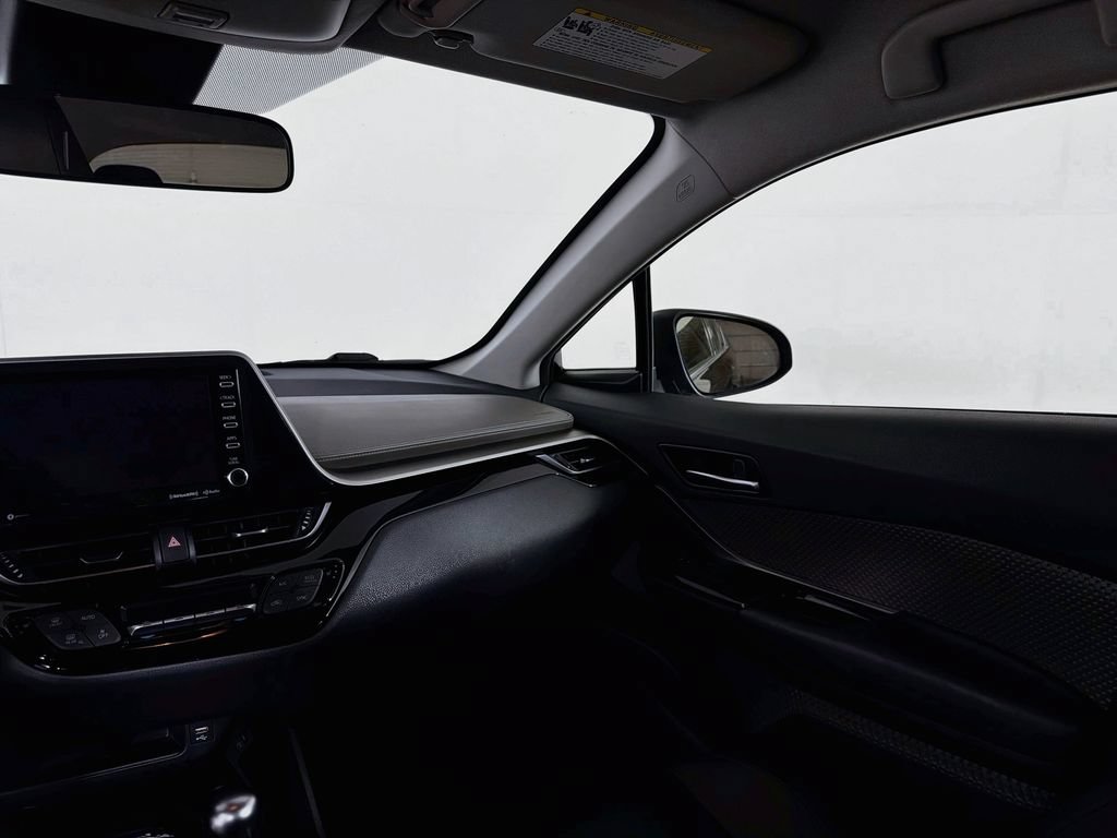 Used 2020 Toyota C-HR Limited FWD image 20