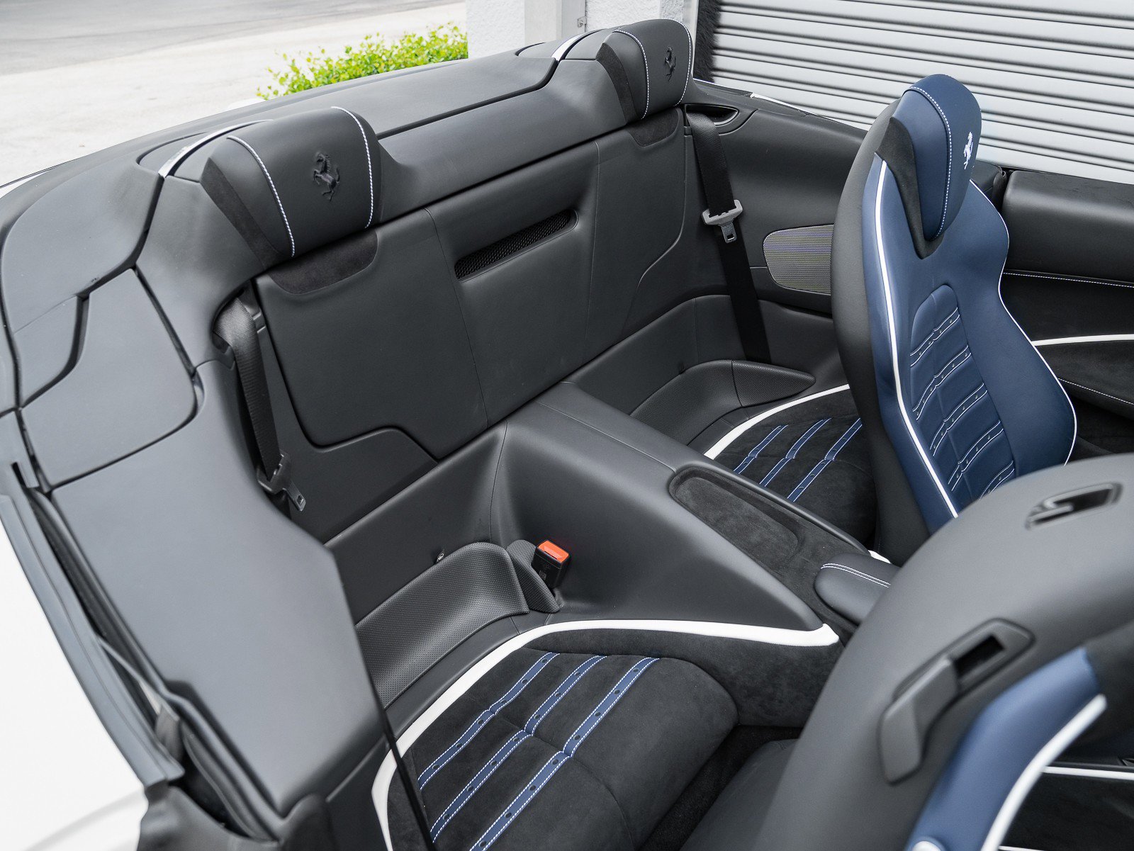 Used 2024 Ferrari Roma Spider image 24