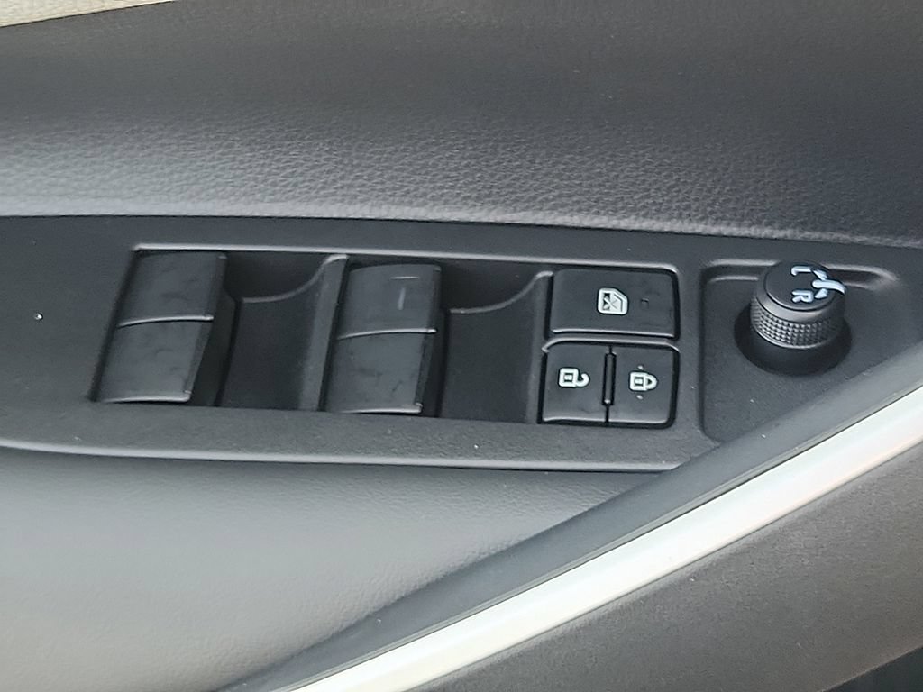 Used 2024 Toyota Corolla SE AWD/4WD image 25