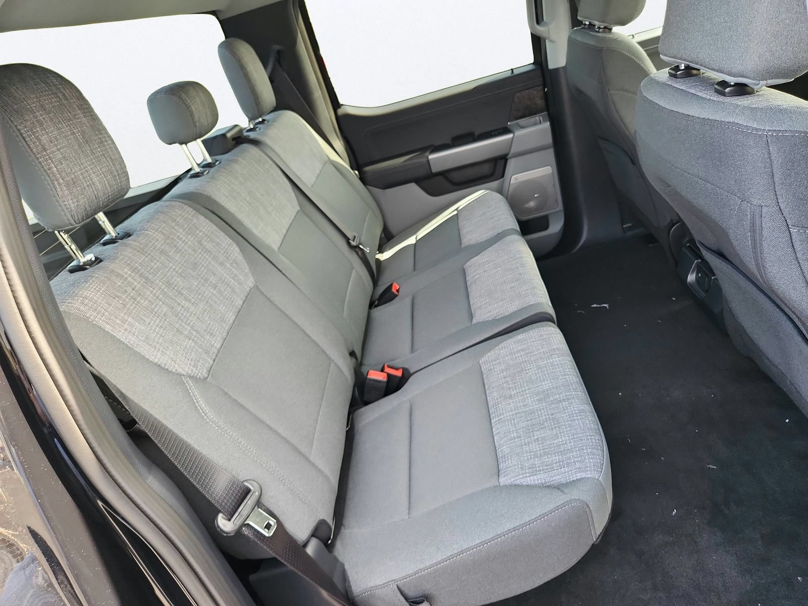 New 2026 Ford F250 XLT w/ XLT Premium Package AWD/4WD image 29