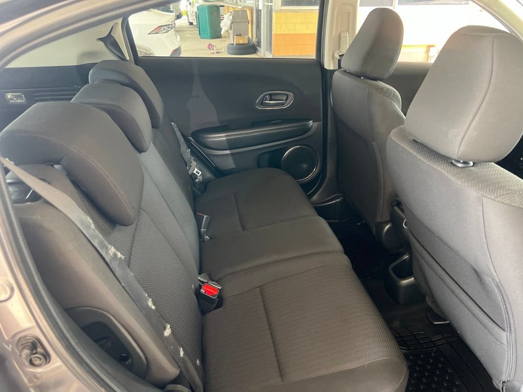 Used 2017 Honda HR-V EX image 14