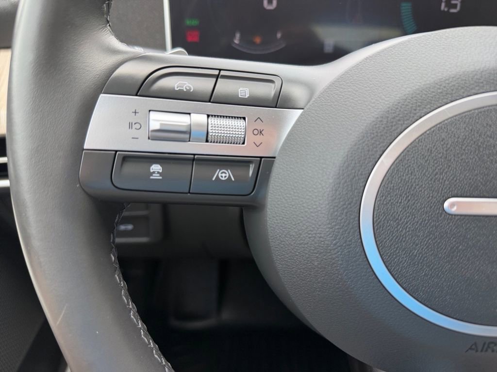 Used 2024 Hyundai Sonata SEL FWD image 21