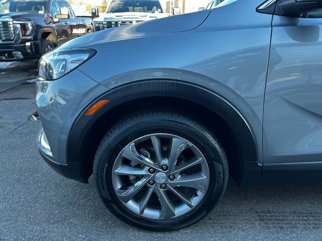 Used 2023 Buick Encore GX Essence w/ Experience Buick Package image 7