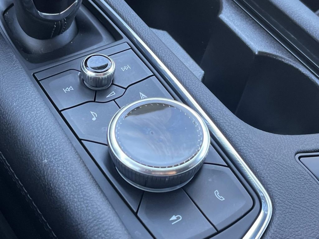 Certified 2024 Cadillac XT6 Premium Luxury w/ LPO, Floor Liner Package image 36