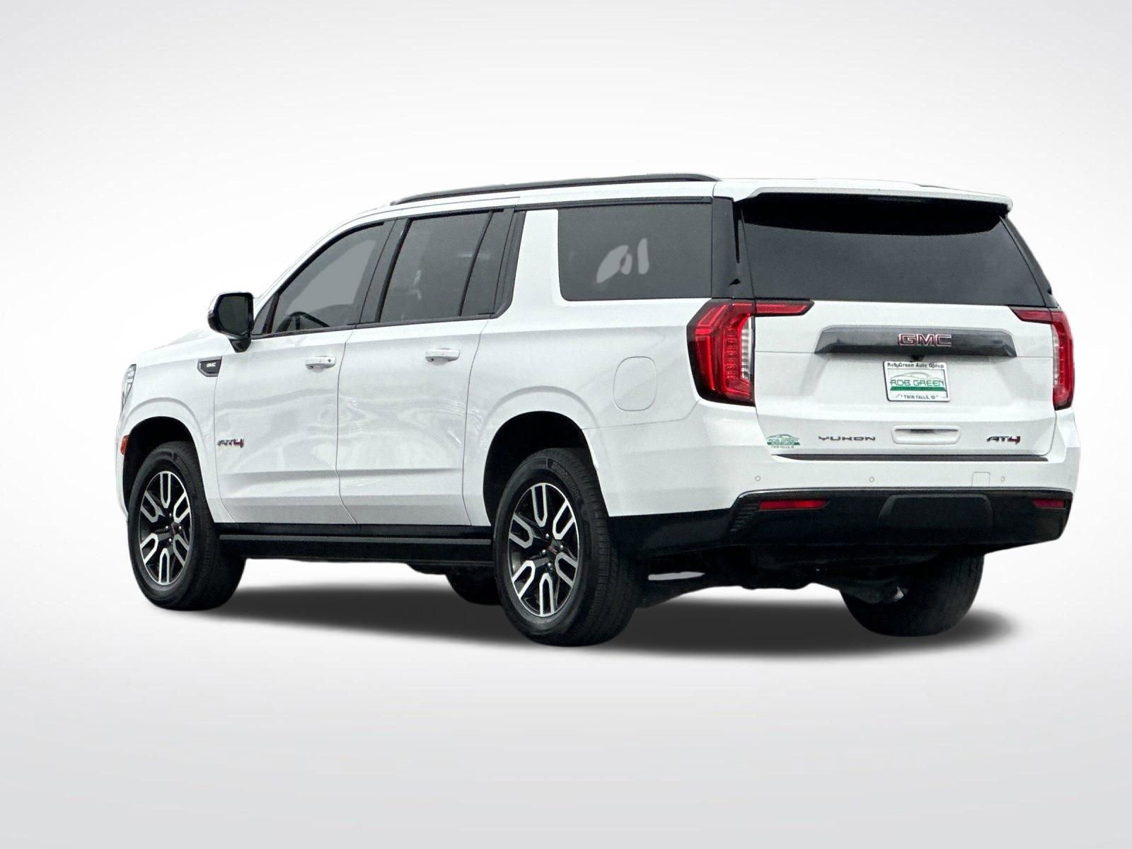 Used 2023 GMC Yukon XL AT4 image 6