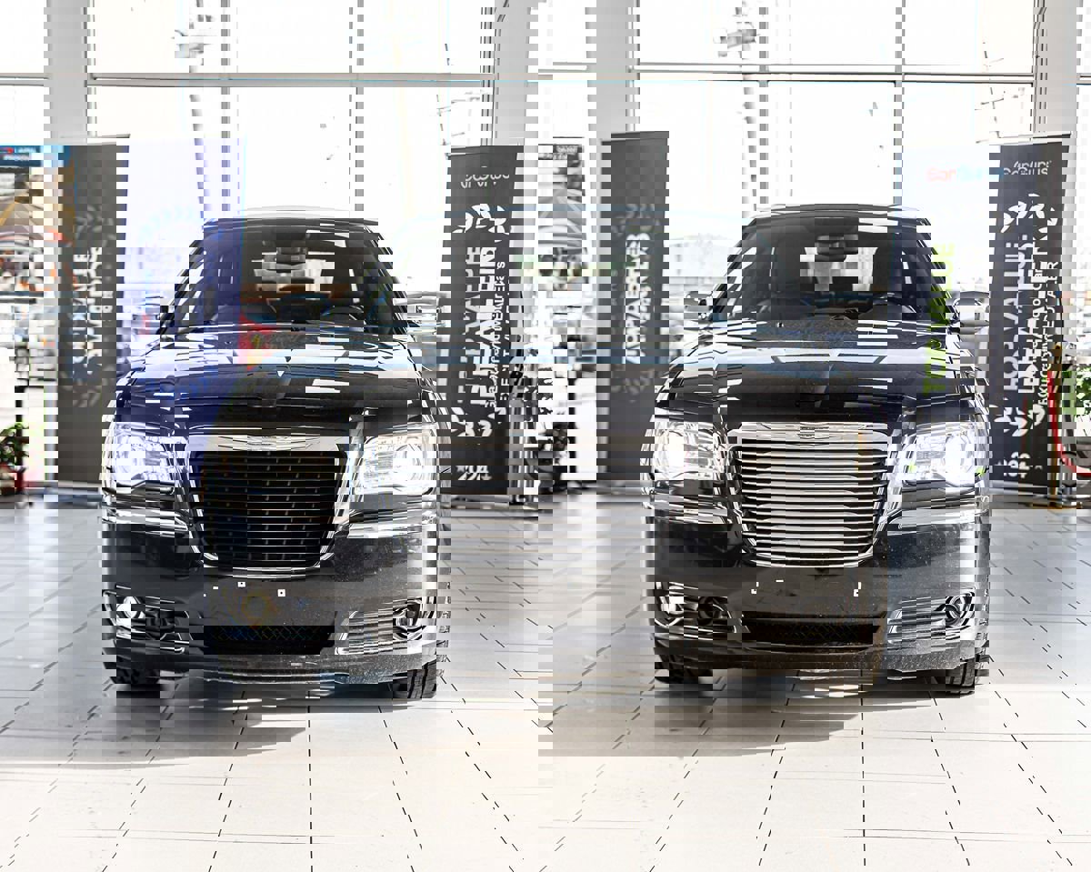 Used 2012 Chrysler 300 C w/ 19-Premium Speaker Group AWD/4WD image 2