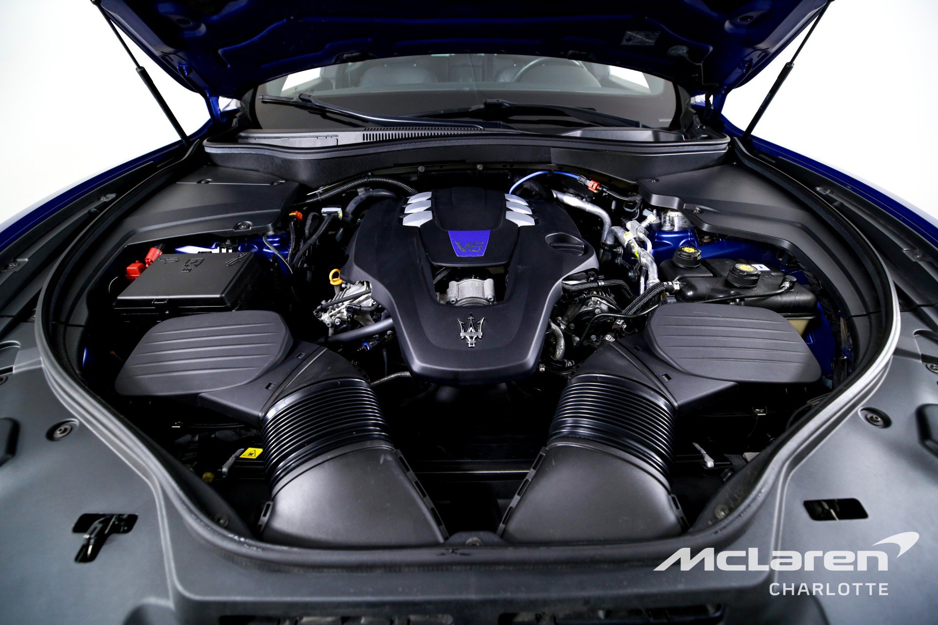 Used 2023 Maserati Levante Modena image 31