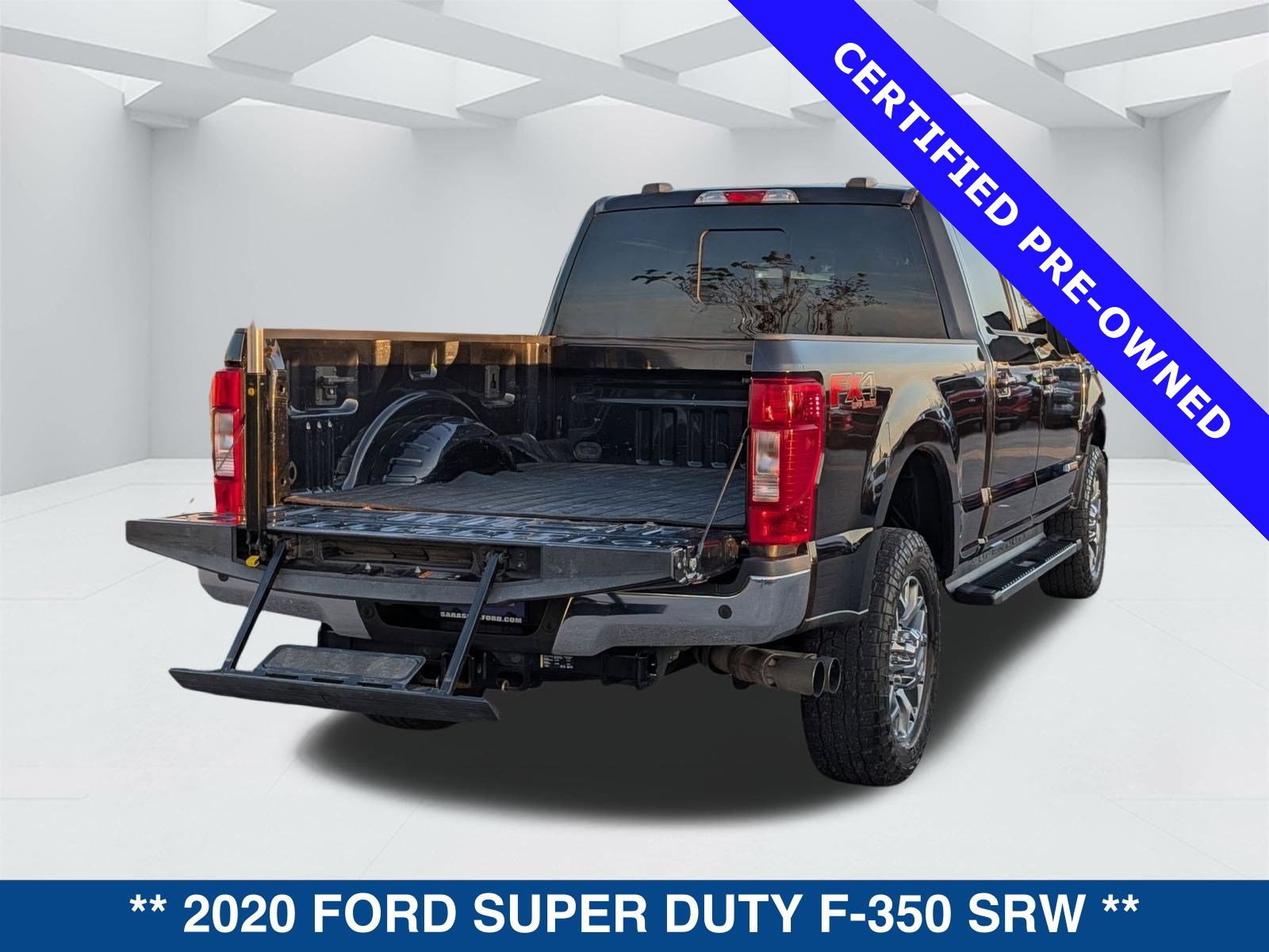 Certified 2020 Ford F350 Lariat w/ FX4 Off-Road Package image 13