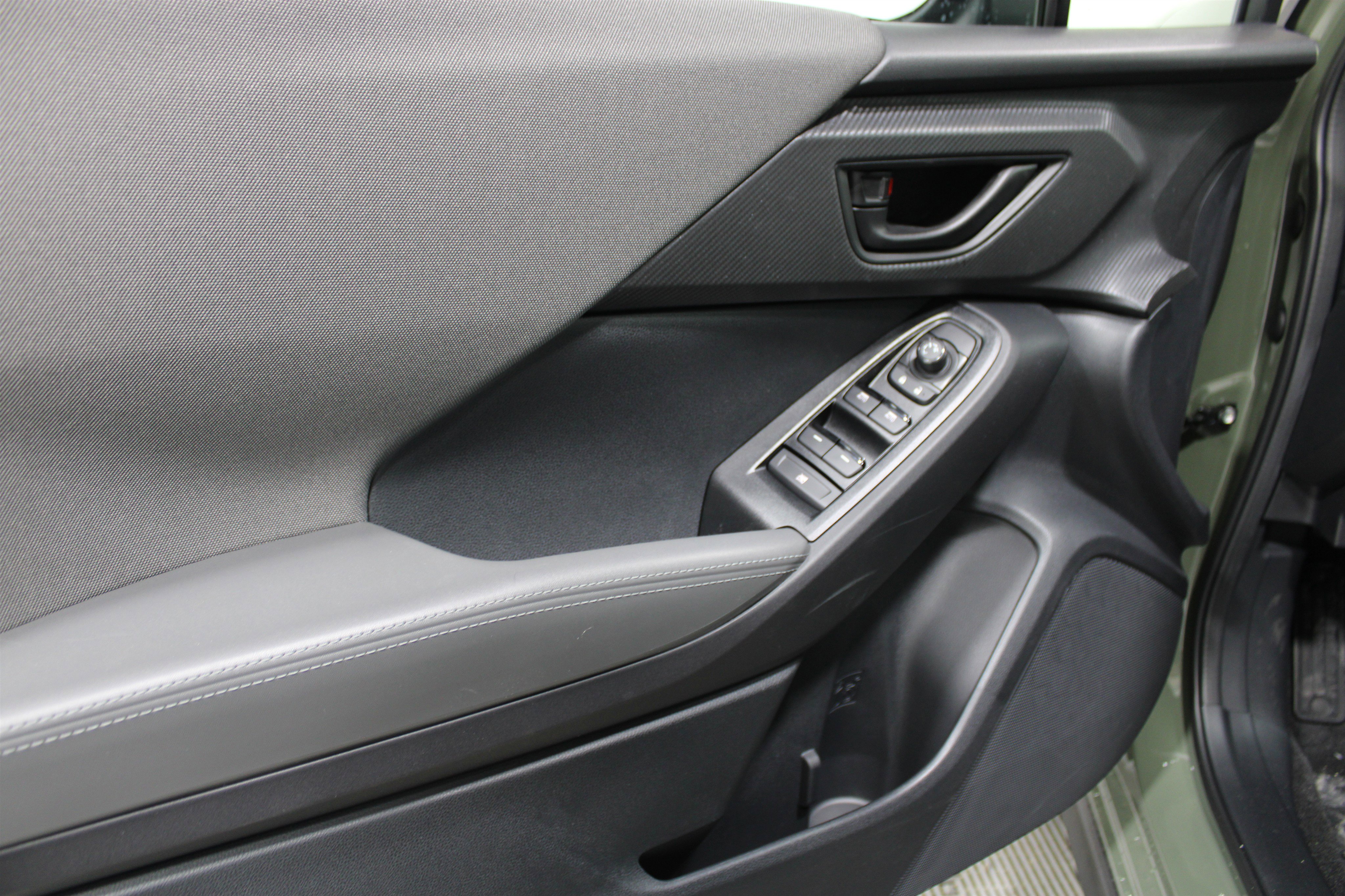 New 2026 Subaru Crosstrek 2.0i Premium image 6