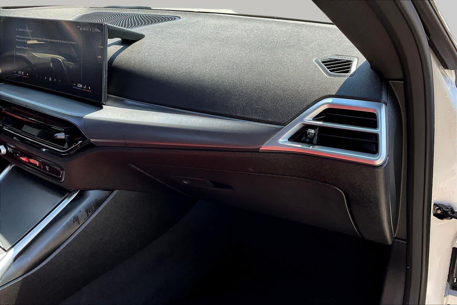Used 2026 BMW 230i Coupe w/ Premium Package RWD image 19