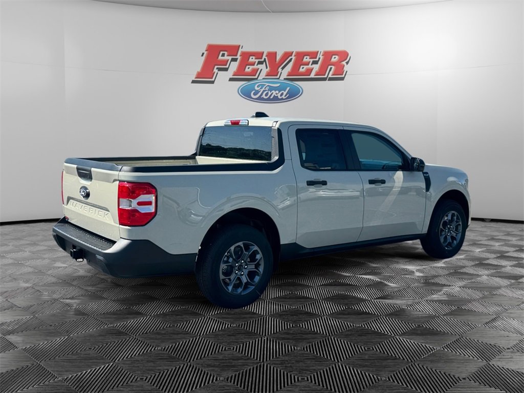 New 2025 Ford Maverick XLT w/ XLT Luxury Package image 7