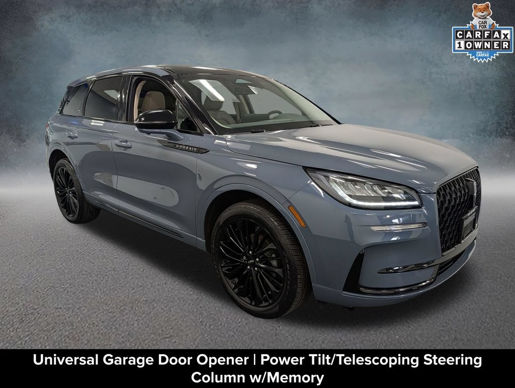 Used 2023 Lincoln Corsair AWD w/ Equipment Group 101A image 3