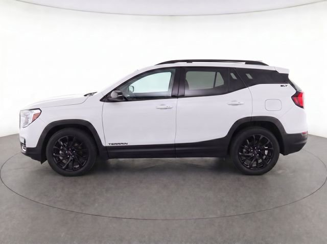 Used 2023 GMC Terrain SLT w/ Tech Package FWD image 6