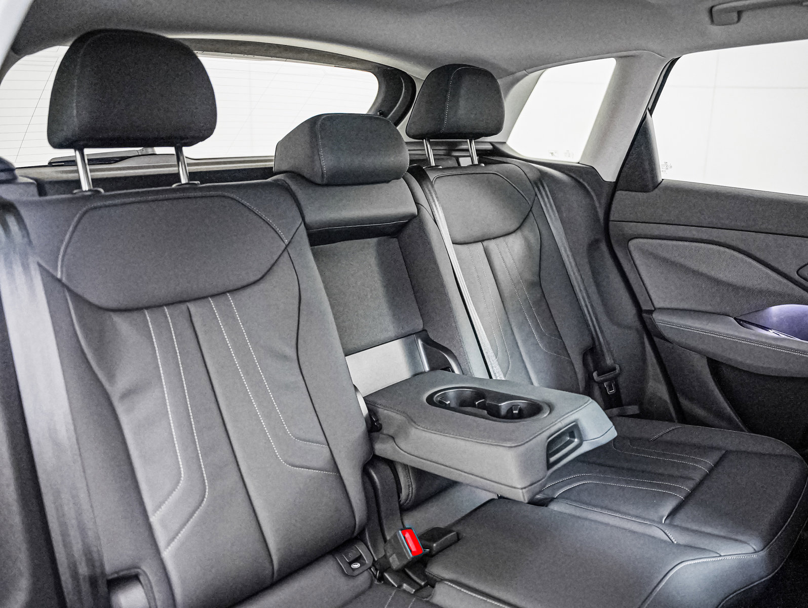 New 2026 Audi Q3 quattro 2.0T image 13