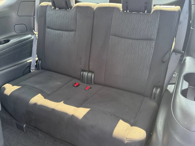 Used 2014 Nissan Pathfinder SV AWD/4WD image 15