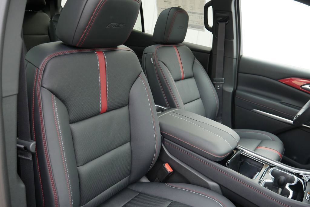 New 2026 Chevrolet Traverse RS image 23