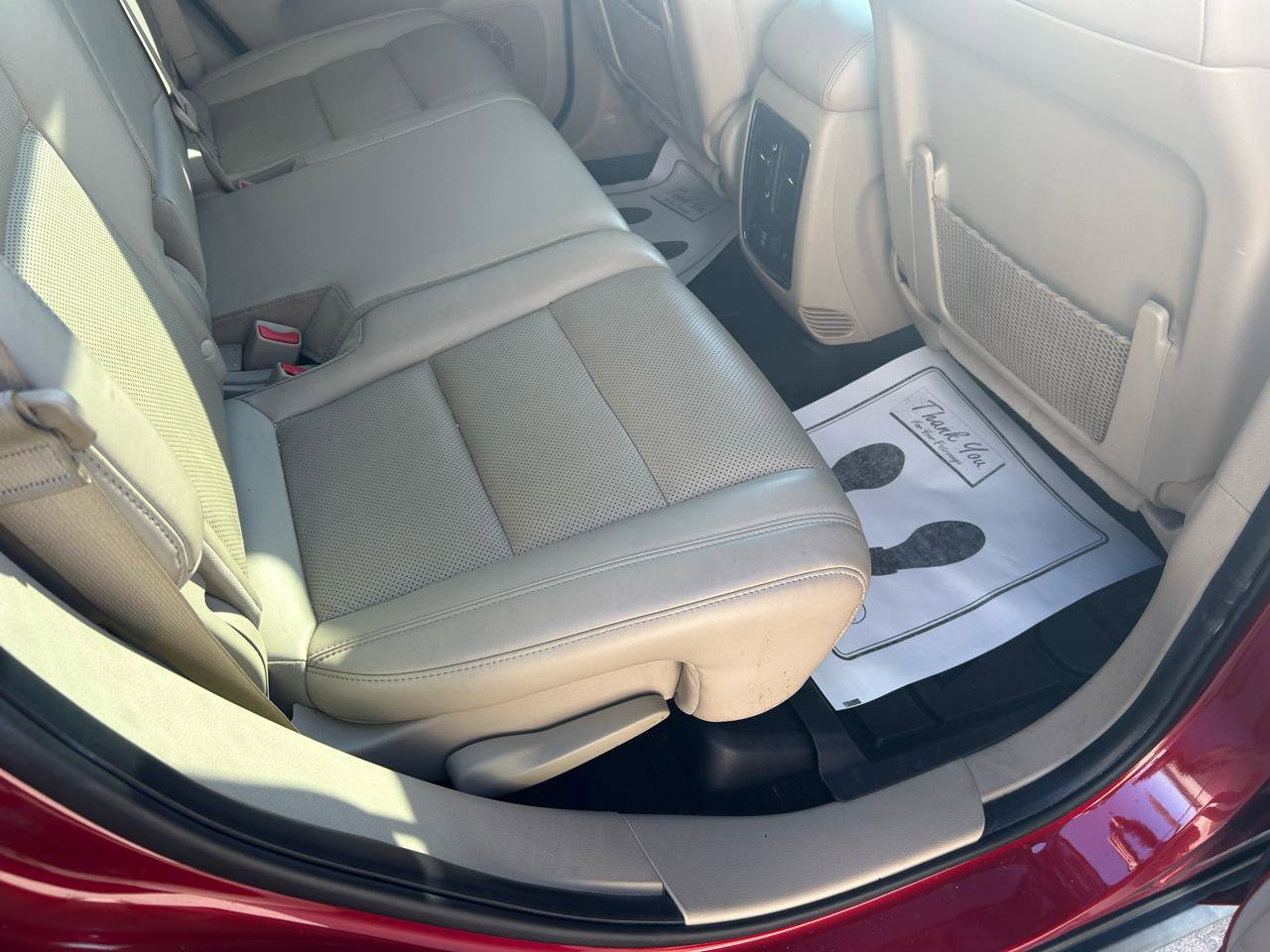 Used 2011 Jeep Grand Cherokee Limited w/ Trailer Tow Group IV image 11