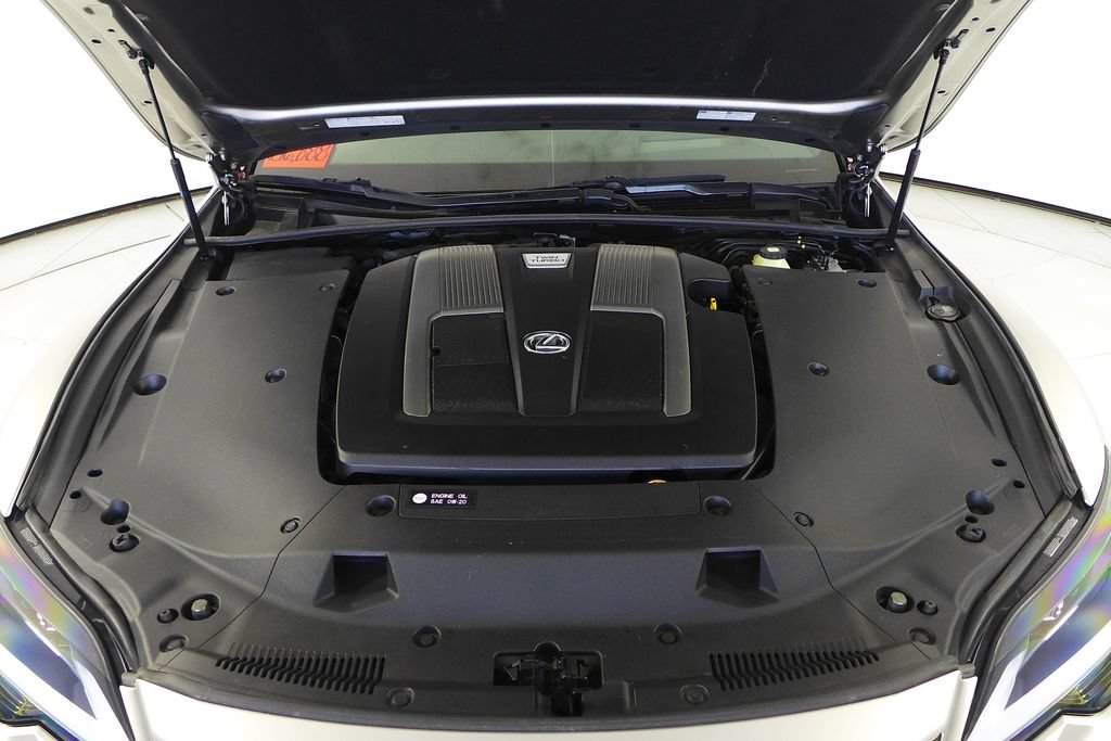Used 2022 Lexus LS 500 F Sport w/ Accessory Package (Z2) RWD image 6