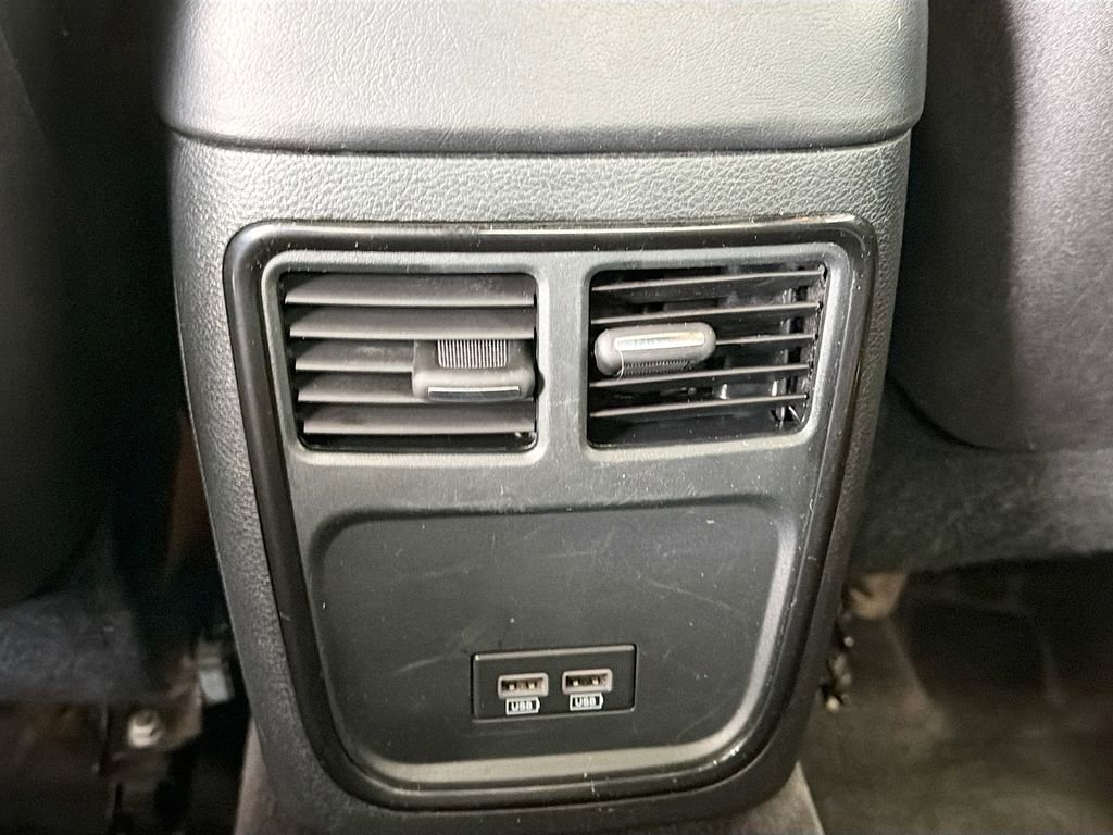 Used 2016 Chrysler 300 S image 26