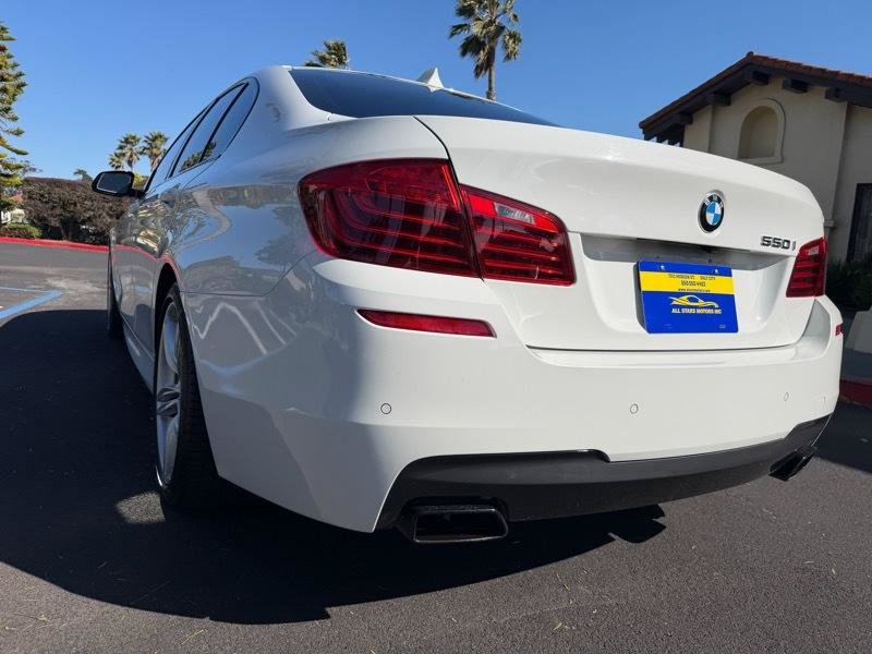 Used 2015 BMW 550i Sedan RWD image 9