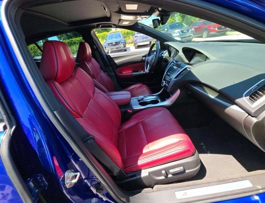 Used 2018 Acura TLX w/ Technology & A-SPEC Package FWD image 9