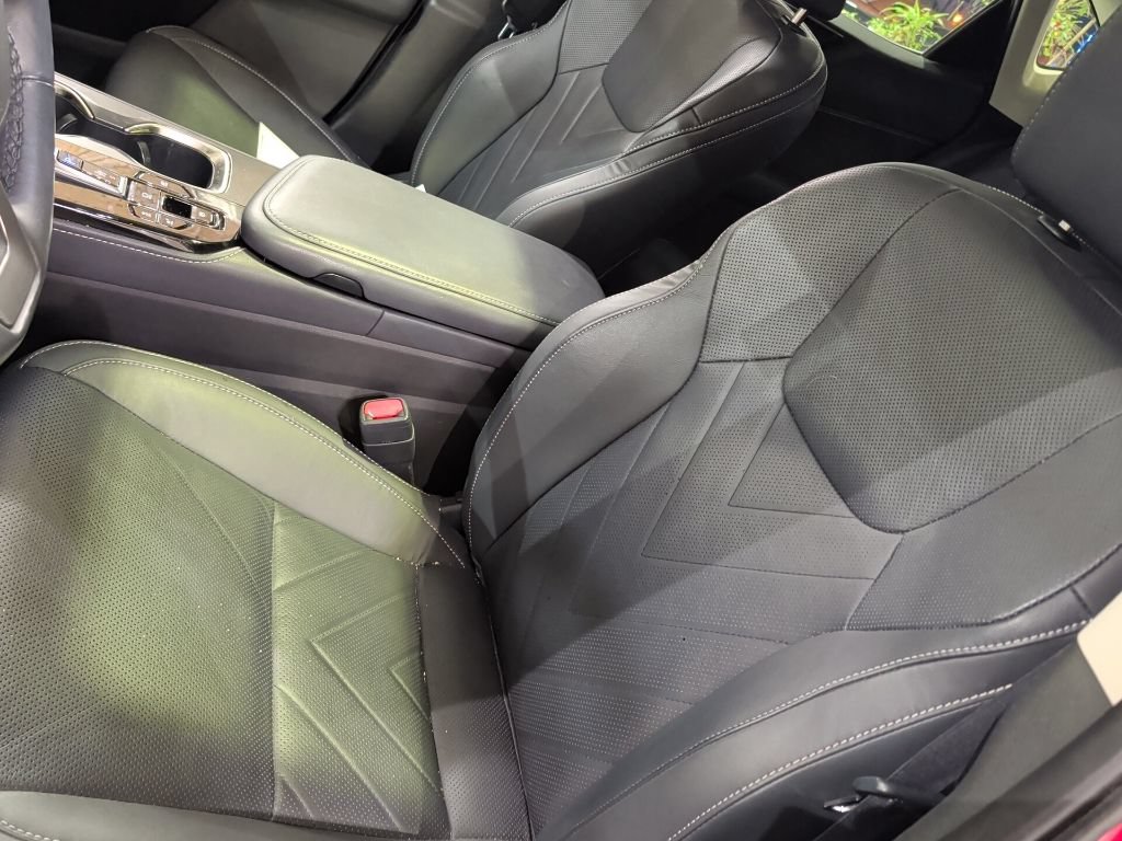 Used 2024 Lexus NX 350h AWD w/ Vision Package image 5