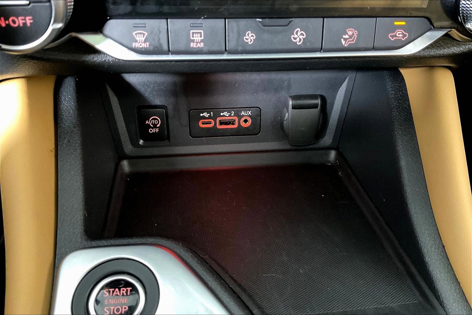 Used 2024 Nissan Sentra SV w/ SV Premium Package FWD image 16