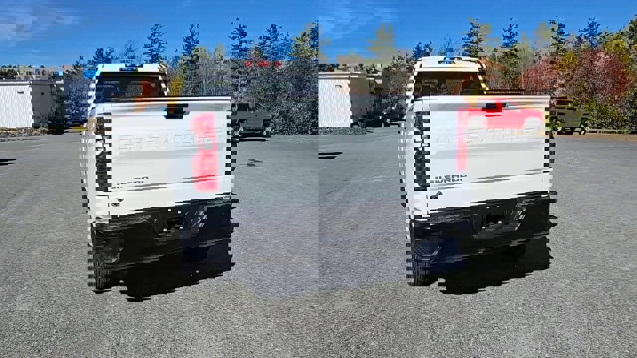New 2026 Chevrolet Silverado 1500 W/T image 40