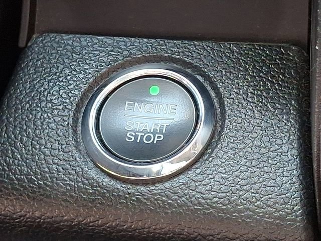 Used 2018 Ford F150 Lariat w/ Equipment Group 502A Luxury image 21