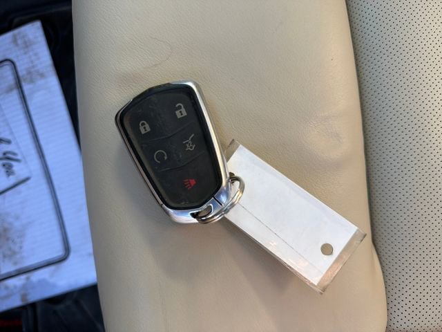 Used 2017 Cadillac XT5 Premium Luxury image 31