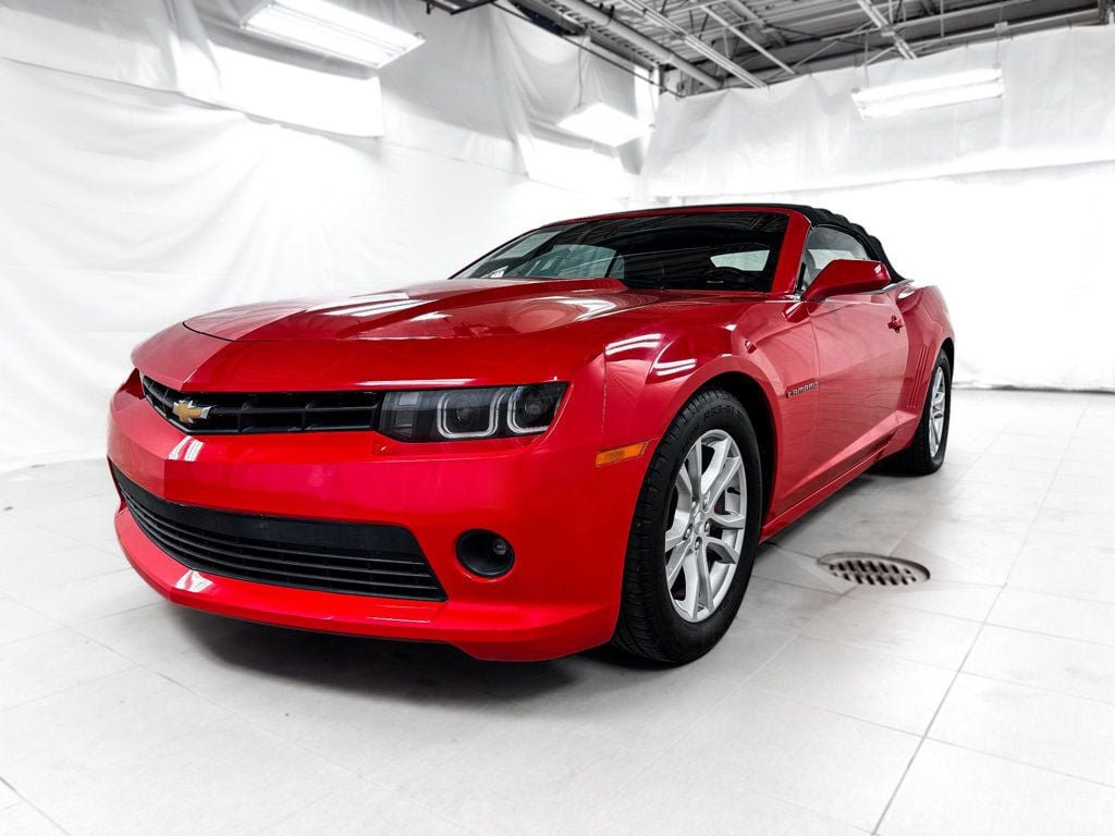 Used 2015 Chevrolet Camaro LT RWD image 10