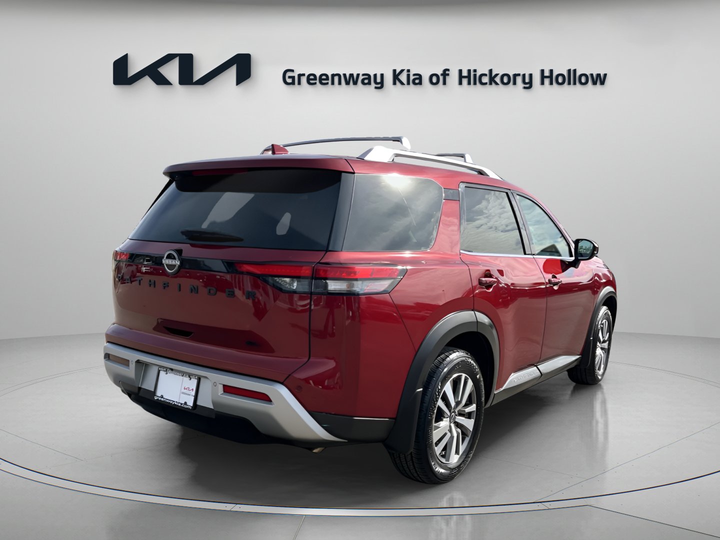 Used 2022 Nissan Pathfinder SL w/ SL Black Package image 9