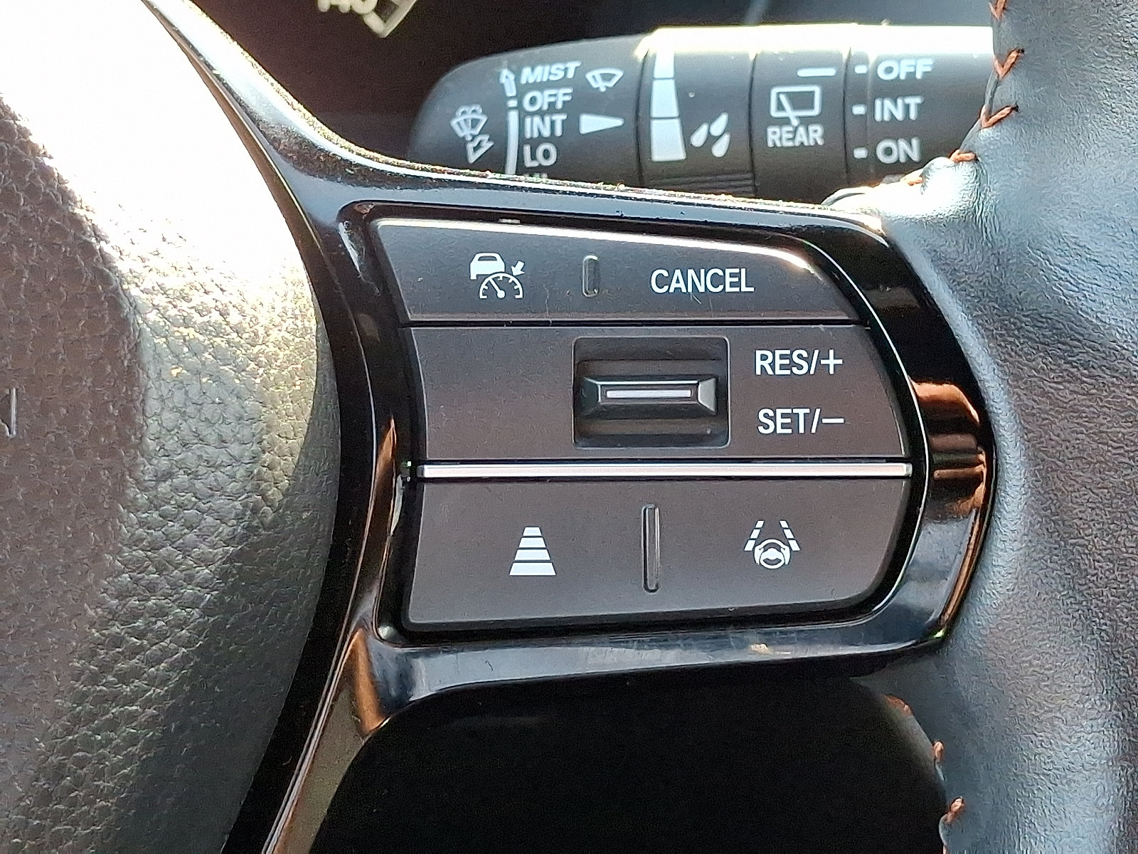 Used 2025 Honda HR-V Sport image 21