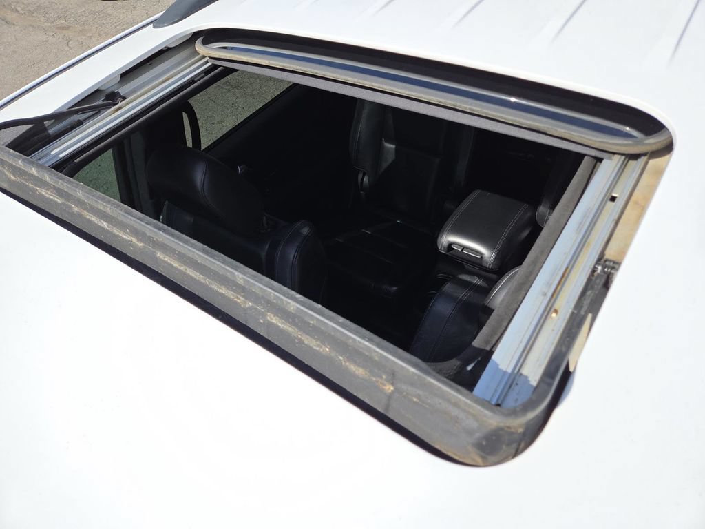 Used 2022 Dodge Durango Citadel RWD image 3