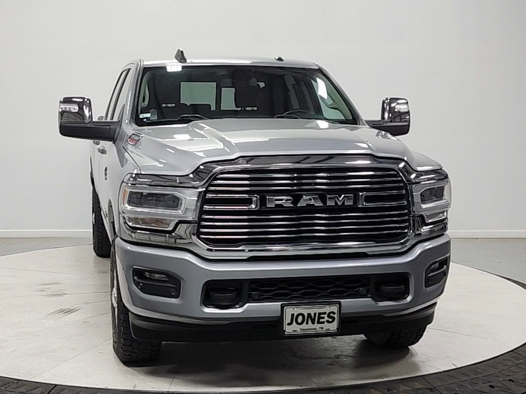 Used 2024 RAM 2500 Laramie AWD/4WD image 2